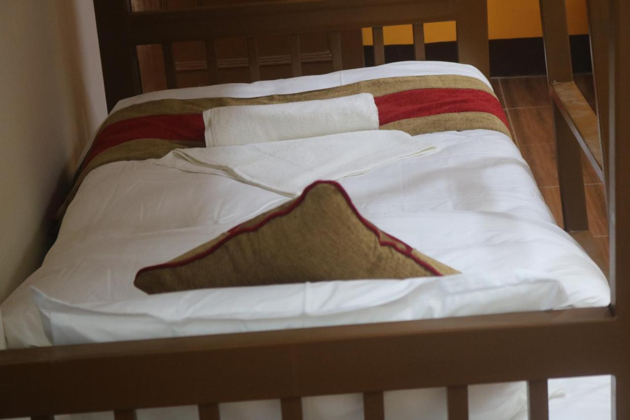 Nepalaya Home Hostel กาฐมาณฑุ ภายนอก รูปภาพ