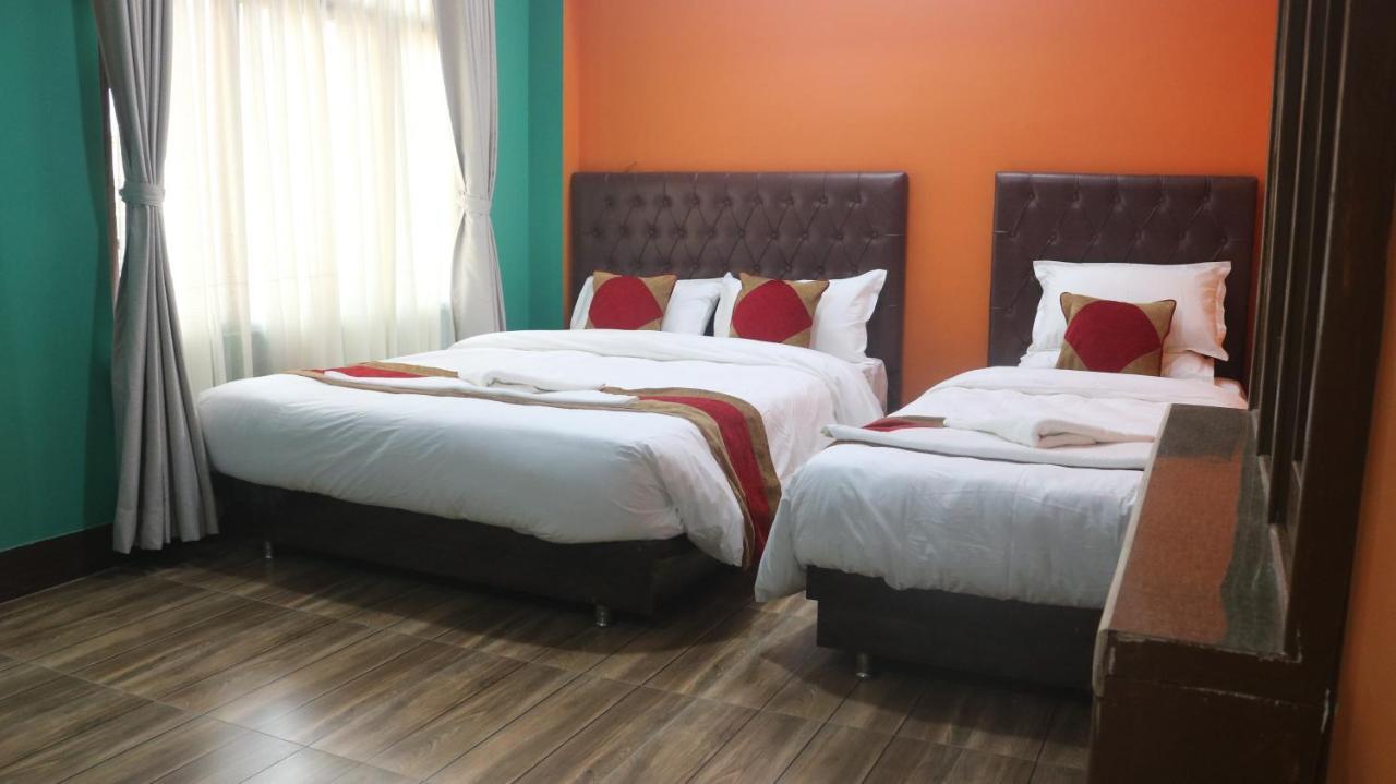 Nepalaya Home Hostel กาฐมาณฑุ ภายนอก รูปภาพ