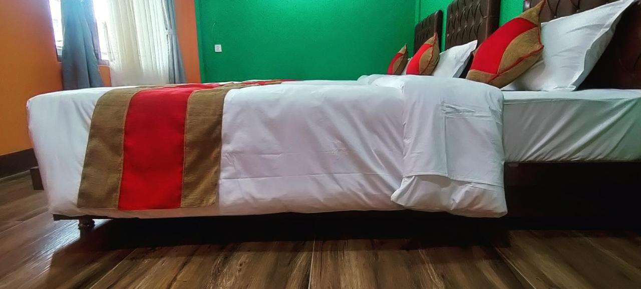 Nepalaya Home Hostel กาฐมาณฑุ ภายนอก รูปภาพ