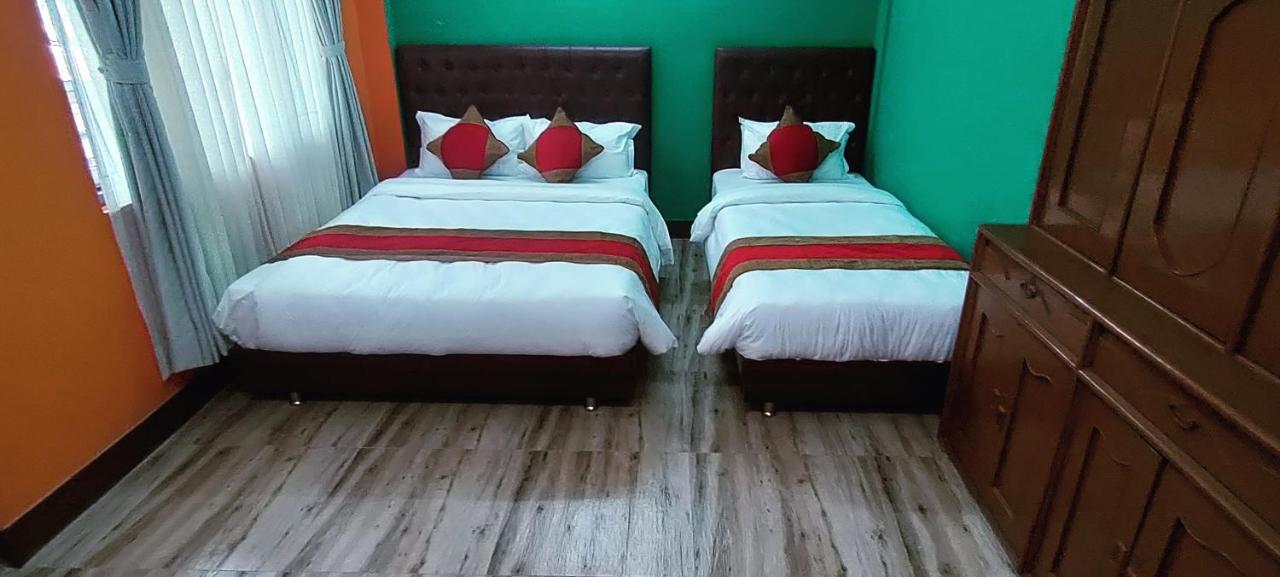 Nepalaya Home Hostel กาฐมาณฑุ ภายนอก รูปภาพ