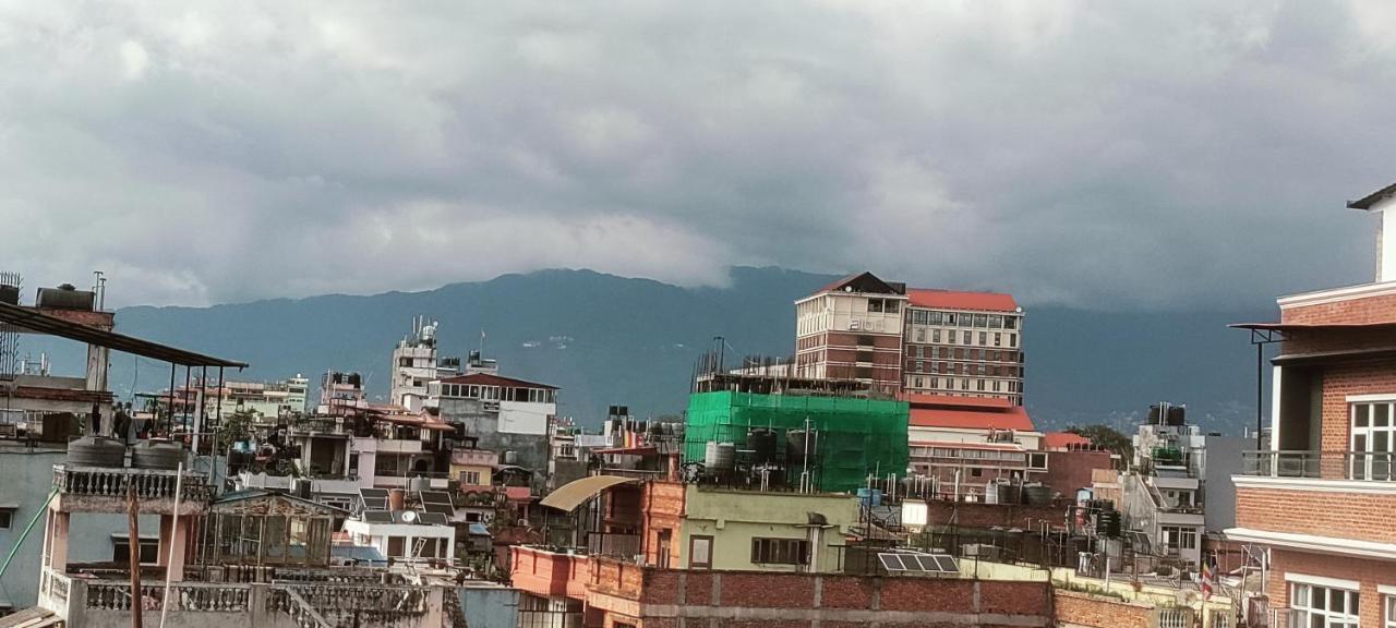 Nepalaya Home Hostel กาฐมาณฑุ ภายนอก รูปภาพ