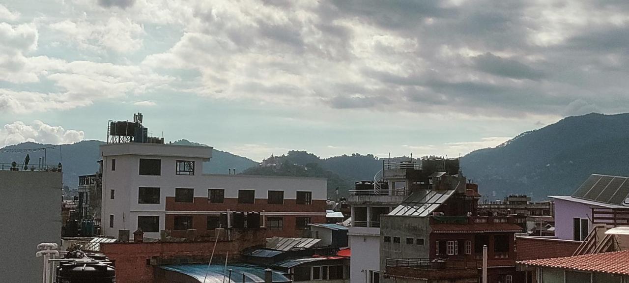 Nepalaya Home Hostel กาฐมาณฑุ ภายนอก รูปภาพ